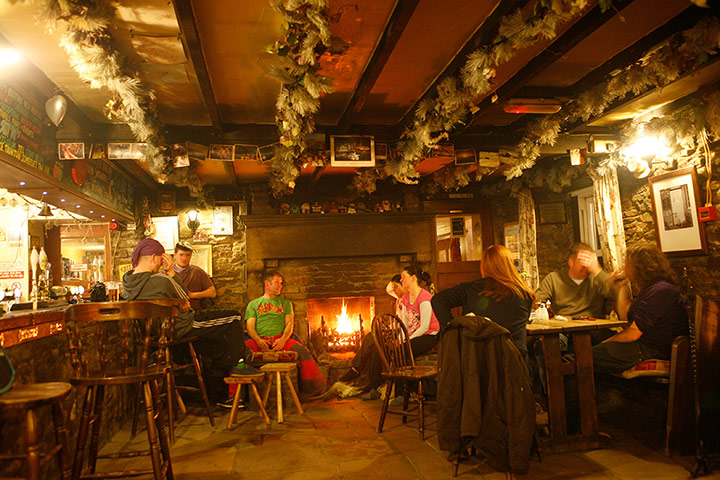 Tan Hill Inn: Fireside