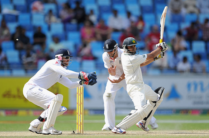 Pakistan v England: Pakistan's Azhar Ali bats during the 3rd Test match against England