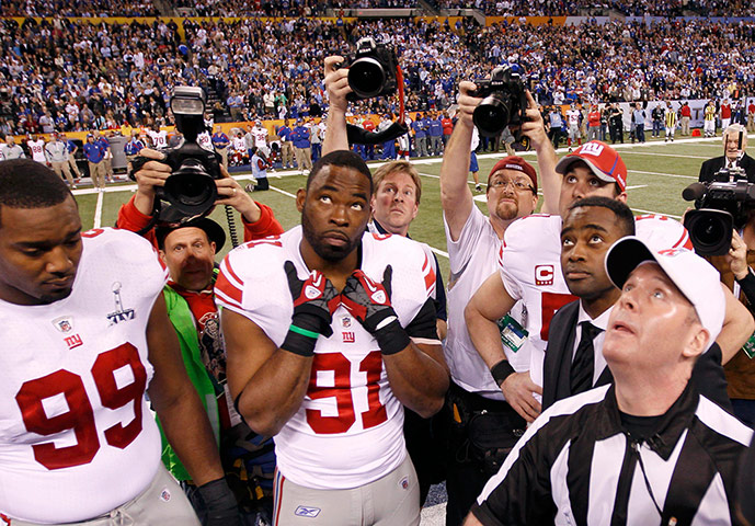 Super Bowl XLVI: Referee John Parry at the coin toss