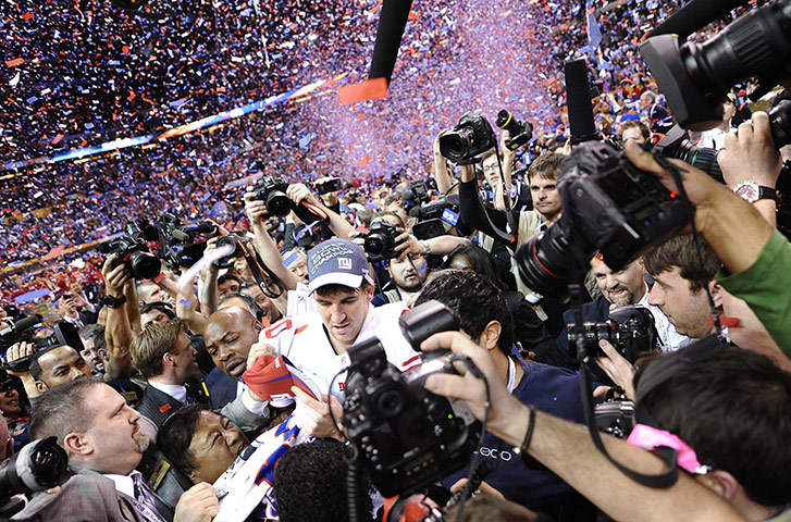 Superbowl replacements: Eli Manning celebrates New York Jets 2012 Superbowl victory