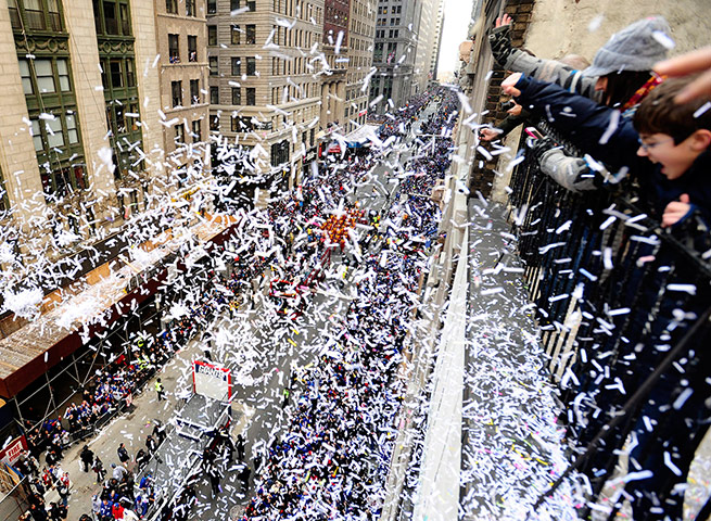 Super bowl parade: Super bowl parade