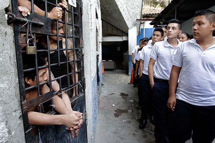 24 hours in pictures: San Salvador, El Salvador: Students from the Francisco Menendez Institute