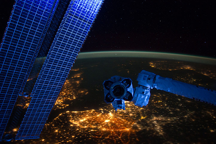 Month in space: Earth-orbiting International Space Station