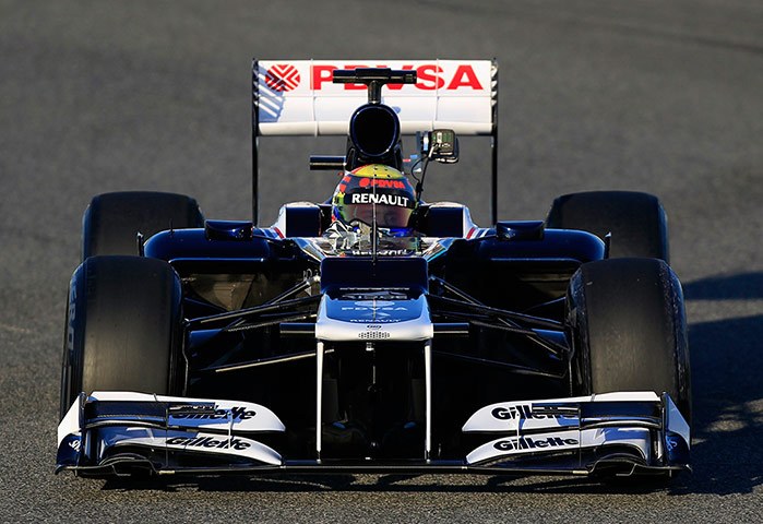 F1: A front on view of the Williams FW34