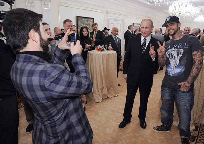 Week in Music: Vladimir Putin meets with his supporters in Moscow