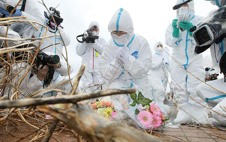 Japan anniversary: Japan Commemorates First Anniversary Of Earthquake And Tsunami