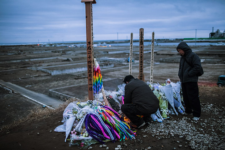 Japan tsumani: Japan Commemorates First Anniversary Of Earthquake And Tsunami