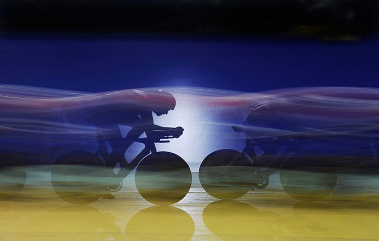 TJ SJA: GB mens team pursuit at the Track cycling world cup