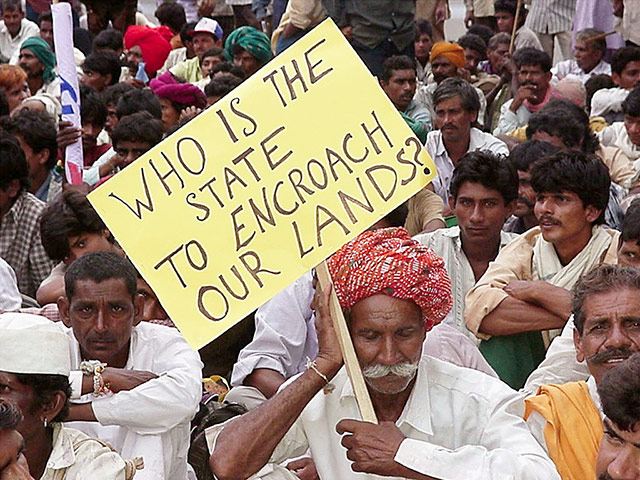 Dams: Activists protest against India’s Sardar Sarovar dam project