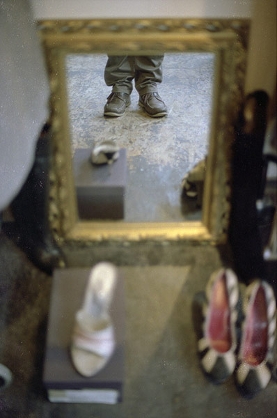 Tom Gifford: Tom Gifford participates in the photographing reflections assignment