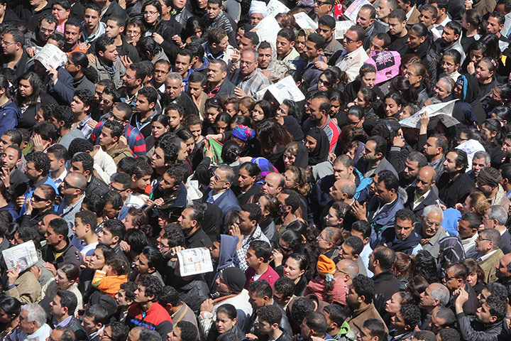 Pope Shenouda: Tens of thousands Egyptian Christians have flocked to Saint Mark's