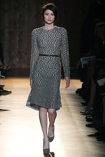 Paris Fashion Week: Roland Mouret Autumn/Winter Ready to Wear 2012