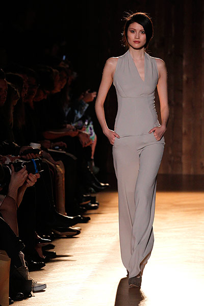 Paris Fashion Week: Roland Mouret Autumn/Winter Ready to Wear 2012