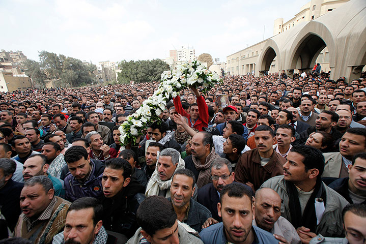 Pope Shenouda Funeral: Thousands of mourners gathered in Cairo for the funeral