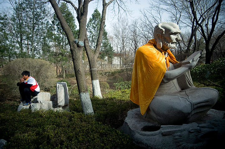 24 hours: Temple fair in Jinan