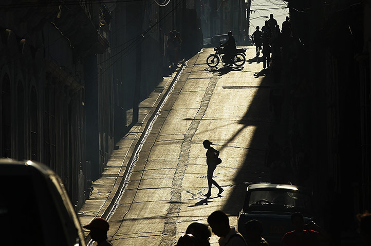 24 hours: Santiago De Cuba Prepares For Visit Of Pope Benedict XVI
