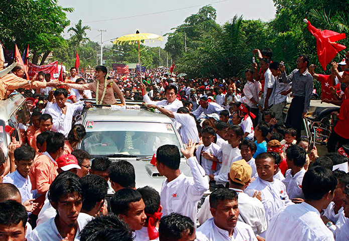 Aung San Suu Kyi : Aung San Suu Kyi 