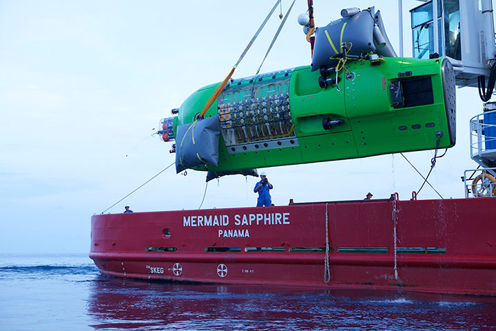 James Cameron: Deepsea Challenger being lowered into the water 