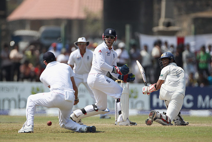 Sri Lanka v England day 3: Sri Lanka resume on 84-5
