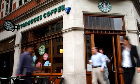 customers outside starbucks