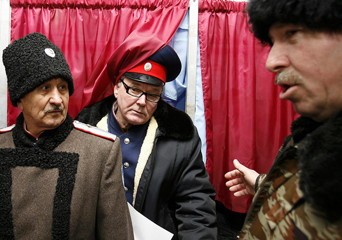 Russian election: Rostov-on-Don, Rostovskaya oblast: Russian cossacks leave booths