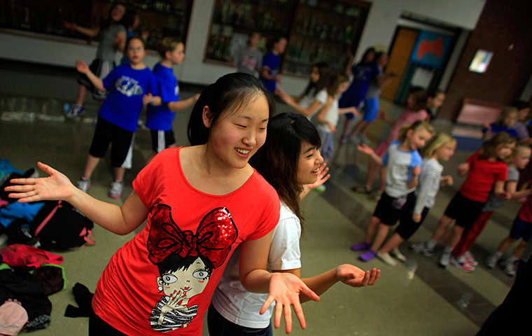 From the agencies: Amy Wang from Shenyang, China, and Tina Chuang from Pingtung, Taiwan