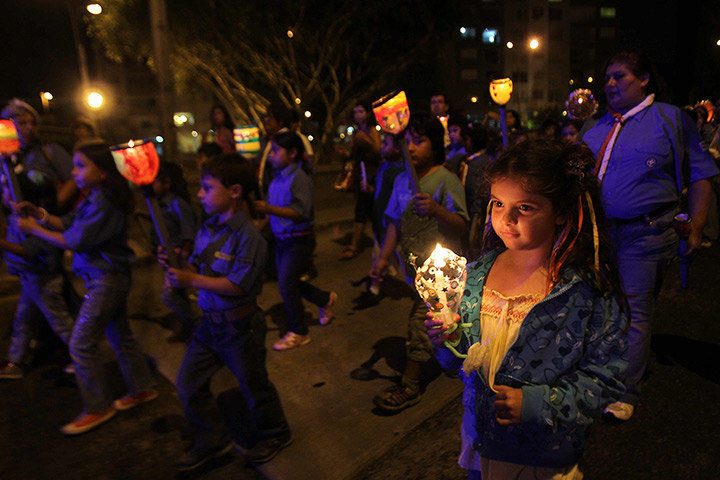 24 hours: Lima, Peru: Children participate in the Earth Hour celebrations