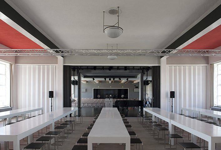 Bauhaus: Bauhaus Reception area and hall