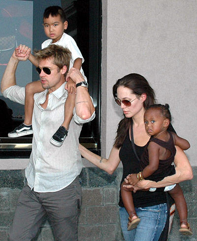 Engagement: Pitt & Jolie: Brad Pitt and Angelina Jolie are engaged