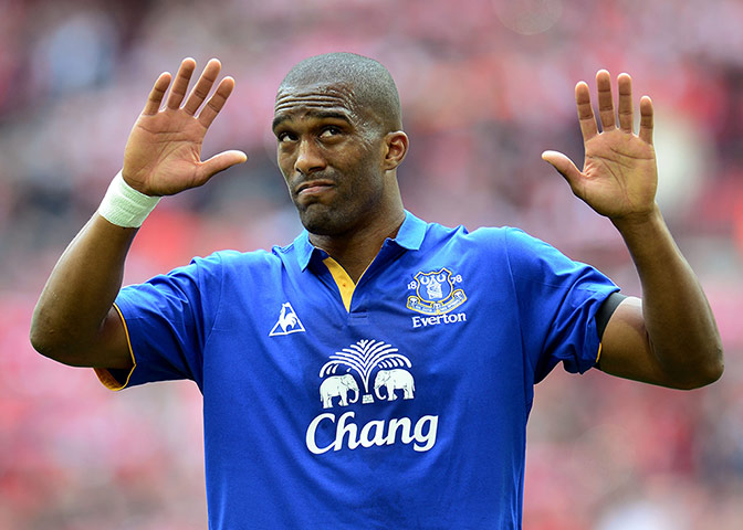 FA CUP SEMI: Sylvain Distin apologises to fans