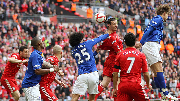 FA CUP SEMI: Andy Carroll scores for Liverpool