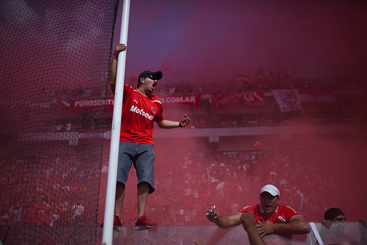 24 hours: Buenos Aires, Argentina: Independiente's fans cheer their team 