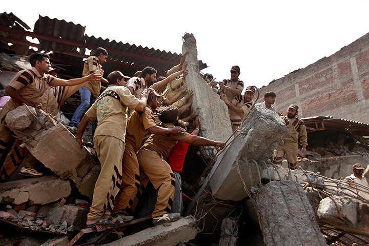 24 hours in pictures: factory explosion in Jalandhar, India
