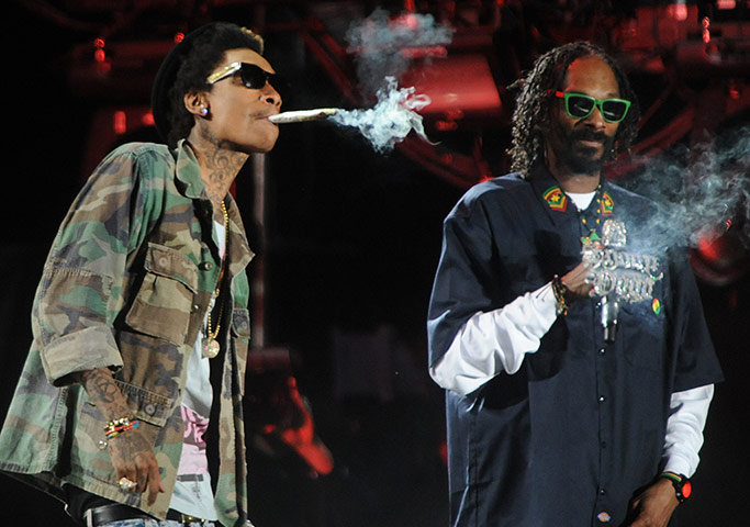 Coachella days 2 and 3: Wiz Khalifa and Snoop Dogg perform, and have a smoke on stage