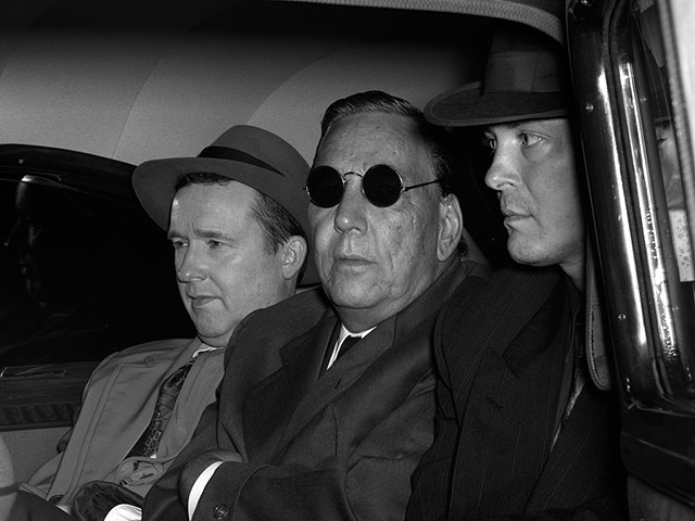 Stan Douglas: Suspect, 1950