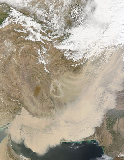Satellite Eye on Earth: Dust storm