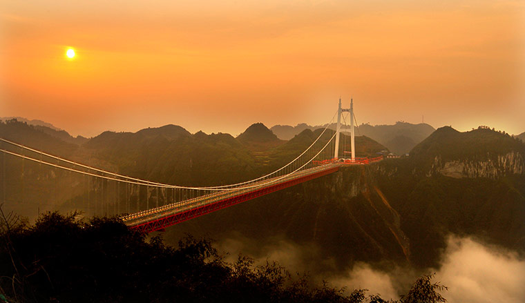 Suspension bridge: Aizhai long-span suspension bridge 