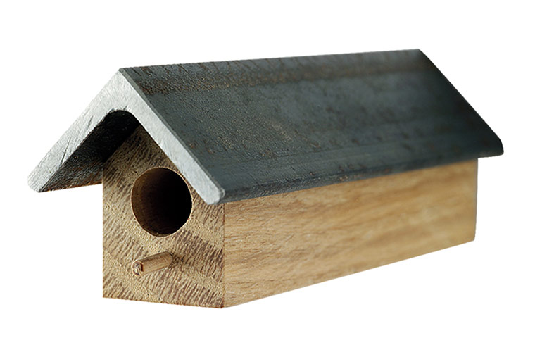 Garden Spring Wishlist: Garden Spring Wishlist: Bee House