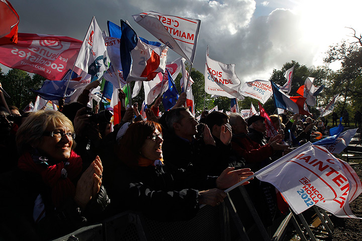 24 hours in pictures: Francois Hollande campaign rally 