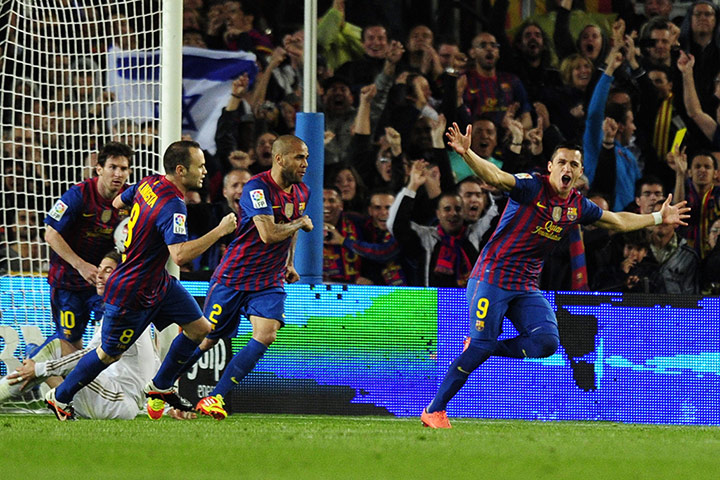 El Clasico update: Alexis Sanchez celebrates after scoring the equaliser for Barcelona