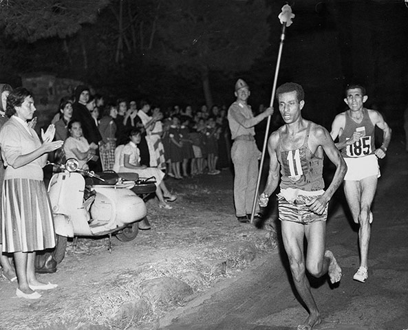 50 moments: Barefoot Bikila