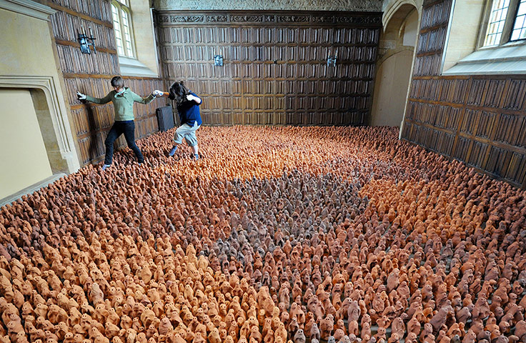 Picture desk live: Antony Gormley's installation, Field for the British Isles