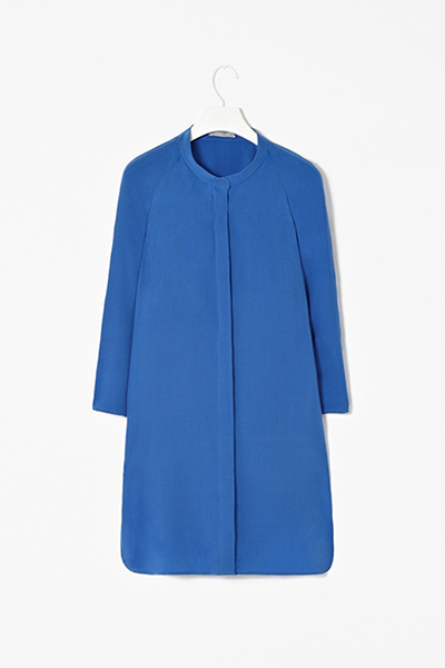 Hijab friendly fashion: Hijab friendly fashion long blue silk shirt