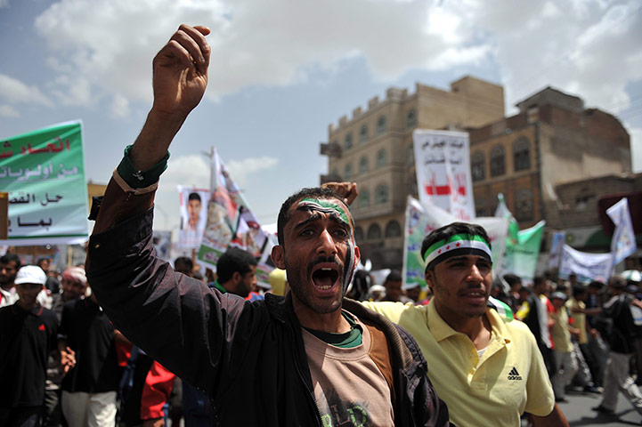 24 hours: Sana'a, Yemen: Protesters shout slogans
