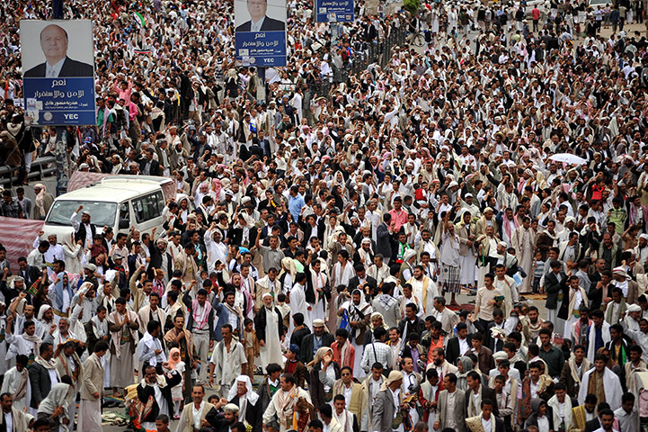 Picture Desk Live: Yemenis demand the dismissal of former regime's from military positions