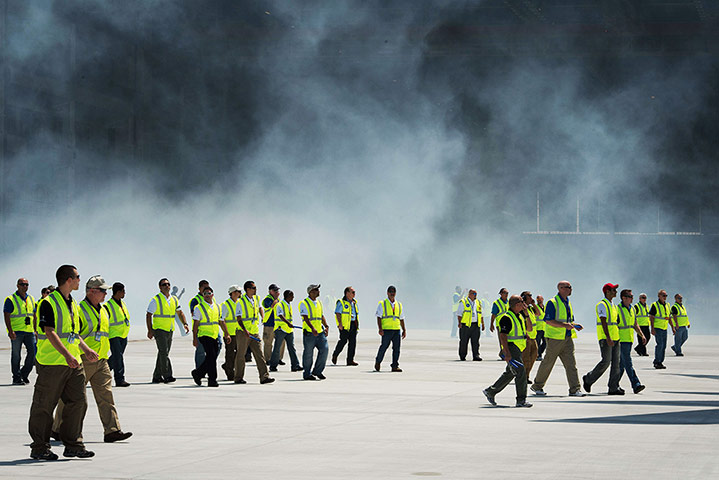 24 Hours: US-aerospace-airline-company-BOEING-787