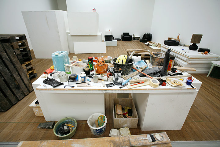 Fischli and Weiss: Installation view of a room at the Tate Modern, Untitled
