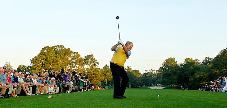 Augusta Day 1: Jack Nicklaus tees off at the 2012 Masters