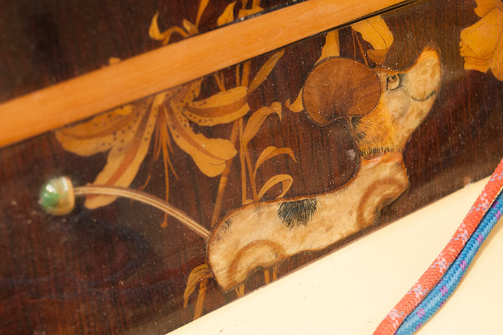 The Boat Project: A pull-along toy dog
