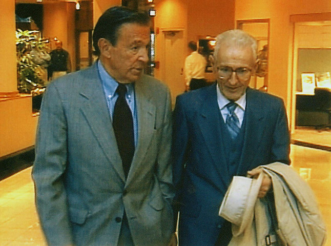 Mike Wallace obit : Mike Wallace obit 